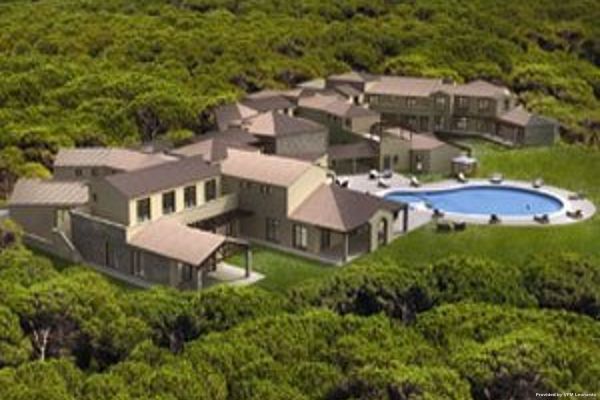 Golf Hotel Is Arenas Luxury Resort (Narbolia)